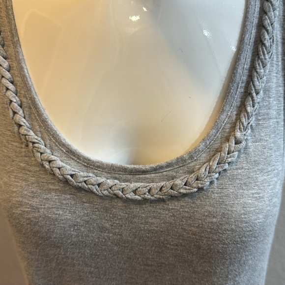 Olive Oak Gray Sleeveless Dress size medium‎ - Picture 2 of 5